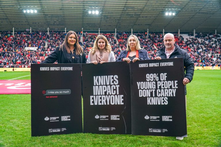 Stadium of Light shone with support from rival clubs for anti-knife message